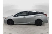 $23288 : Toyota Prius 2021 AWD LE AWD thumbnail