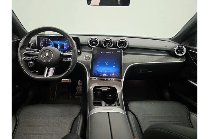 $34998 : Mercedes-Benz C-Class 2022 C image 9