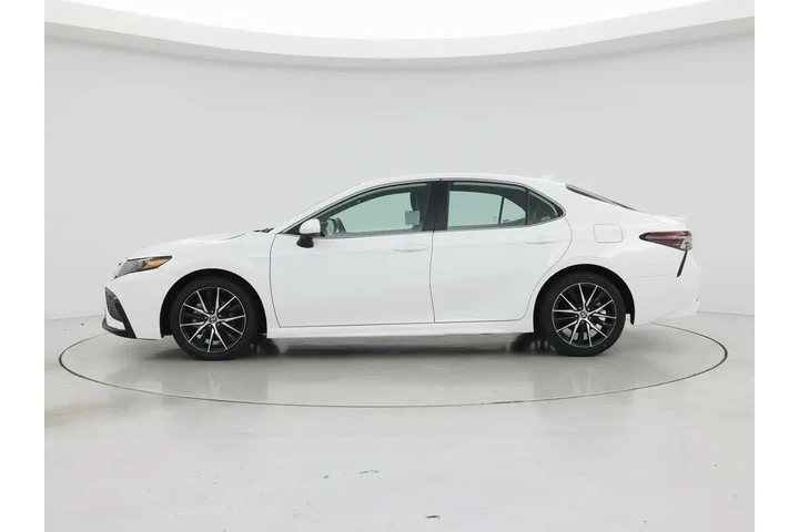 $24998 : Toyota Camry 2024 SE 4dr Sed image 3
