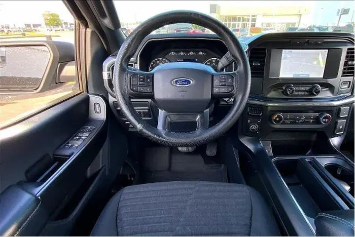 $32288 : Ford F-150 2021 4x4 XL 4dr S image 5