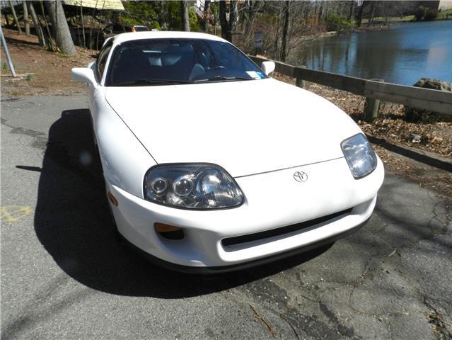 $8000 : Neatly Used Toyota Supra 1994 image 1