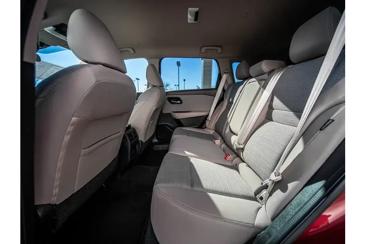 $24488 : Nissan Rogue 2022 AWD SV 4dr image 10