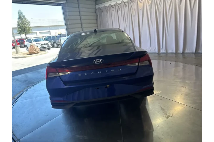 $14999 : Hyundai ELANTRA 2022 SEL 4dr image 6
