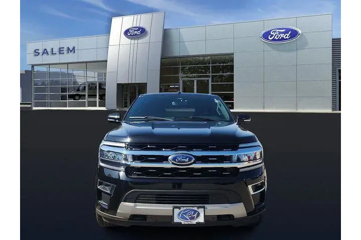 $39425 : Ford Expedition 2023 4x4 Lim image 7
