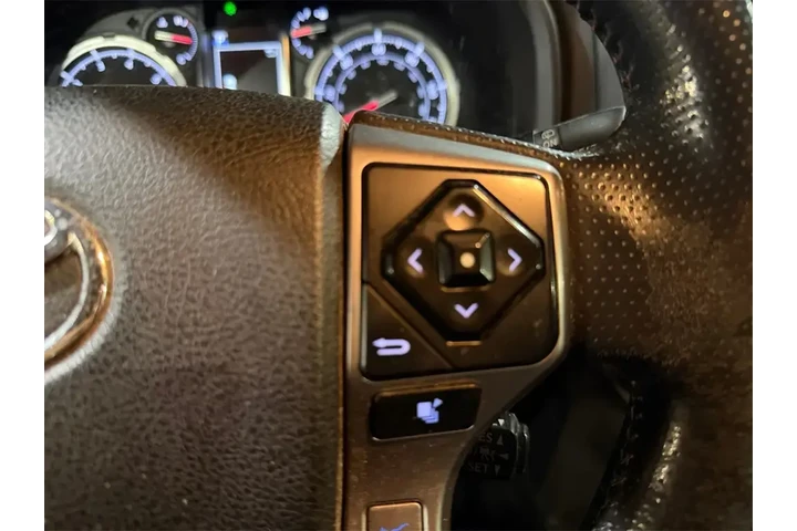 $32500 : Toyota 4Runner 2021 4x2 Limi image 7