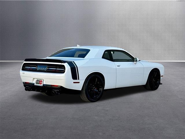 $36549 : 2018 Challenger R/T Scat Pack image 8