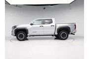 $36998 : Toyota Tacoma 2024 4x4 SR5 4 thumbnail