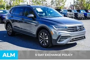 $21920 : Volkswagen Tiguan 2023 S 4dr thumbnail