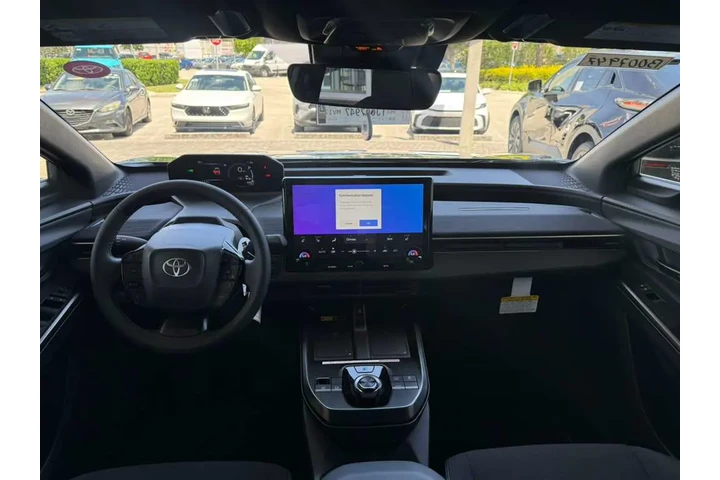 $40000 : Toyota CHR Eléctrica image 1