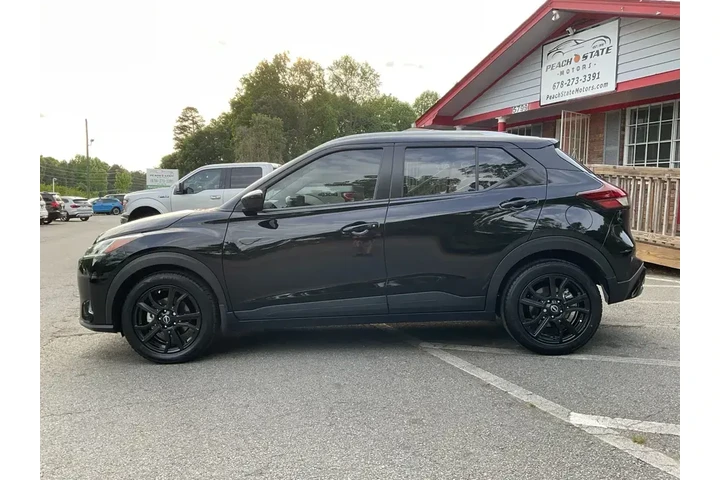 $17485 : Nissan Kicks 2023 SV 4dr Cro image 8