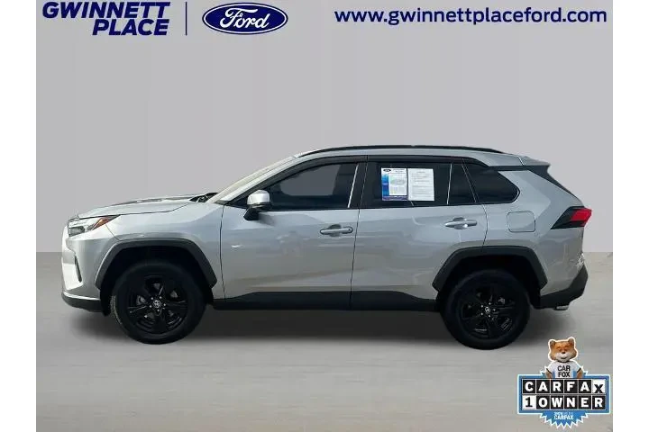 $24599 : Toyota RAV4 2022 AWD XLE 4dr image 8