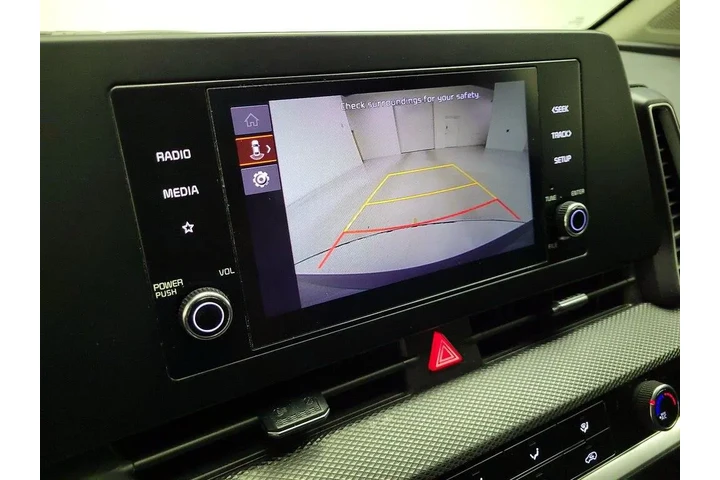 $21998 : Kia Sportage 2024 AWD LX 4dr image 6