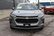 $22787 : 2025 Trax FWD 4dr LT thumbnail