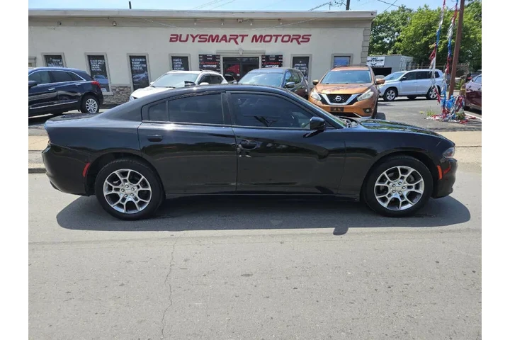 $999 : 2015 Charger image 2