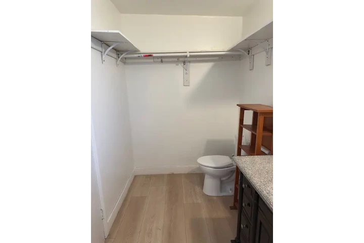 $1900 : Casa Privada image 5