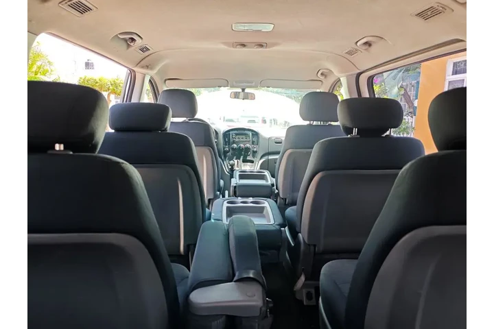 $115000 : H100 2013 12 PASAJEROS DIESEL image 9