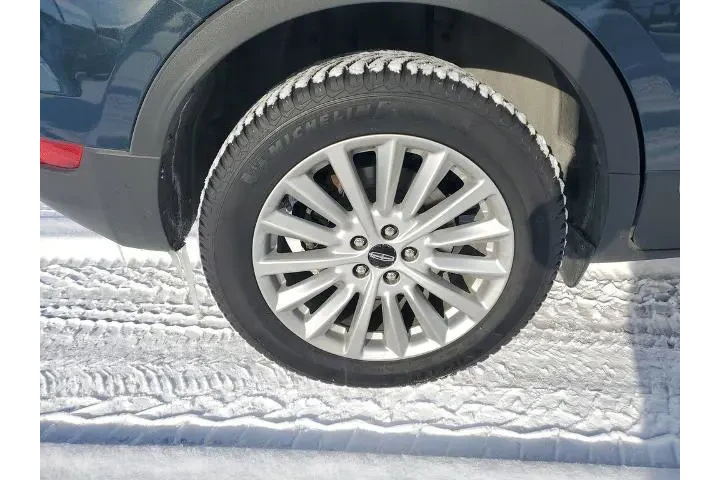 $15700 : Lincoln MKC 2019 Premiere 4d image 6