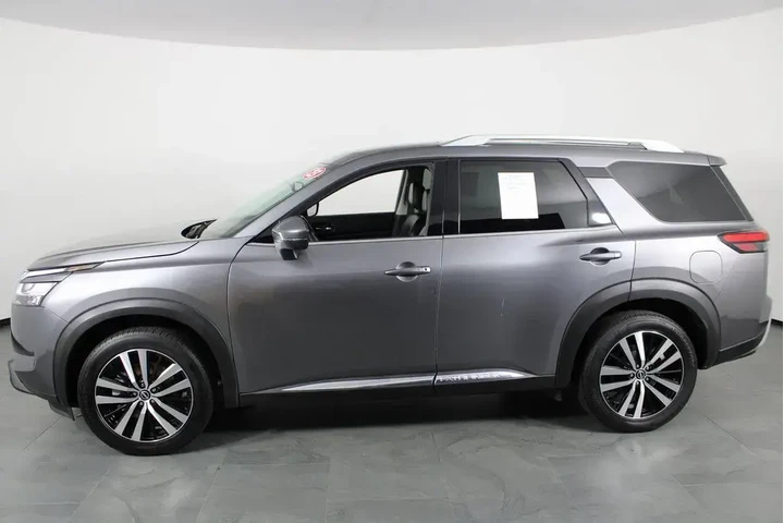 $25941 : Nissan Pathfinder 2023 AWD P image 8