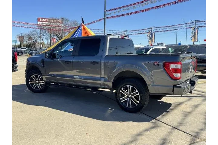 $28426 : Ford F-150 2023 4x4 Lariat 4 image 10