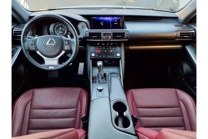 $28835 : Lexus IS 350 2018 4dr Sedan image 10