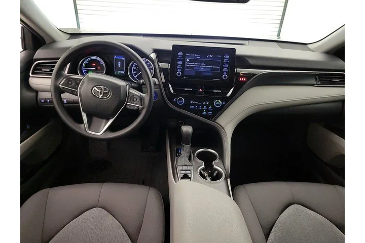 $25998 : Toyota Camry Hybrid 2022 LE image 9