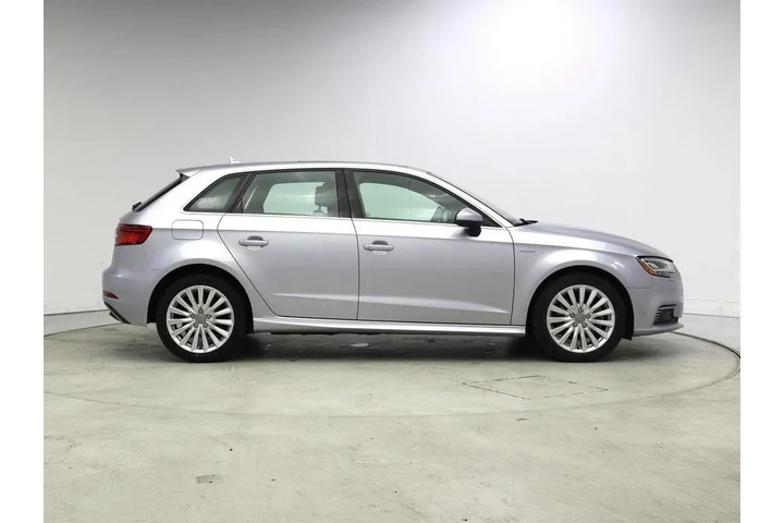 $18998 : Audi A3 Sportback e-tron 201 image 7