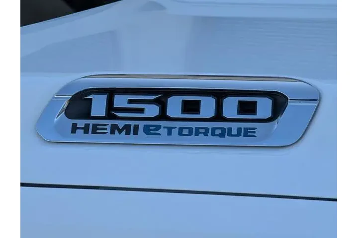 $31258 : Ram 1500 2023 4x4 Big Horn 4 image 9