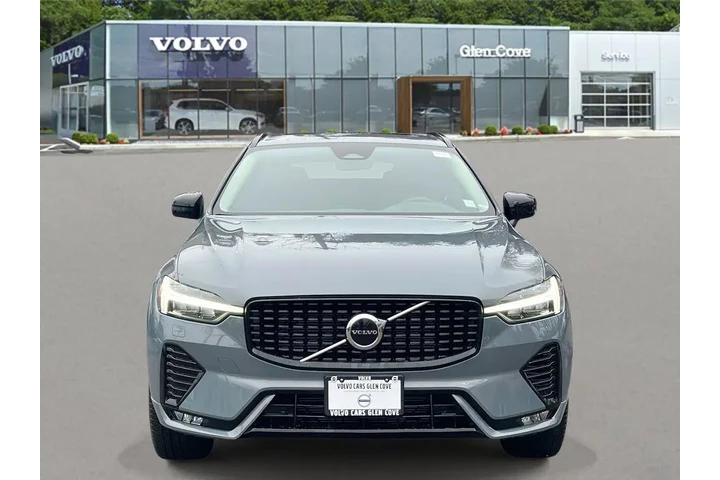 $37000 : Volvo XC60 2024 AWD B5 Core image 2