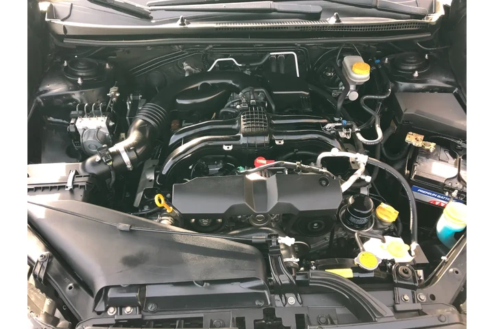 $12990 : 2014 XV Crosstrek 2.0 Limited image 1