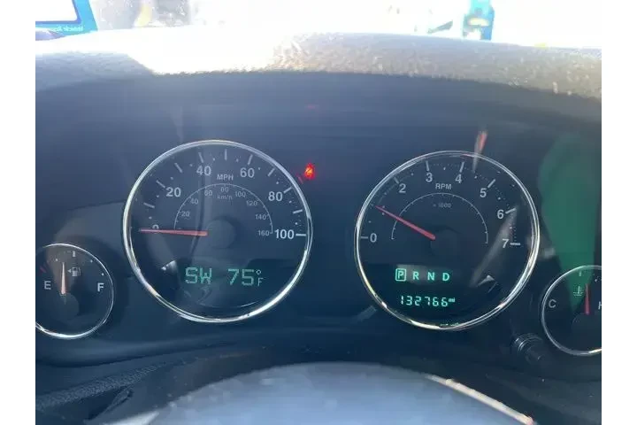 $15973 : Jeep Wrangler Unlimited 2016 image 9