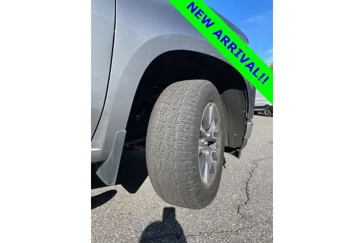 $30339 : Chevrolet Silverado 1500 202 image 3