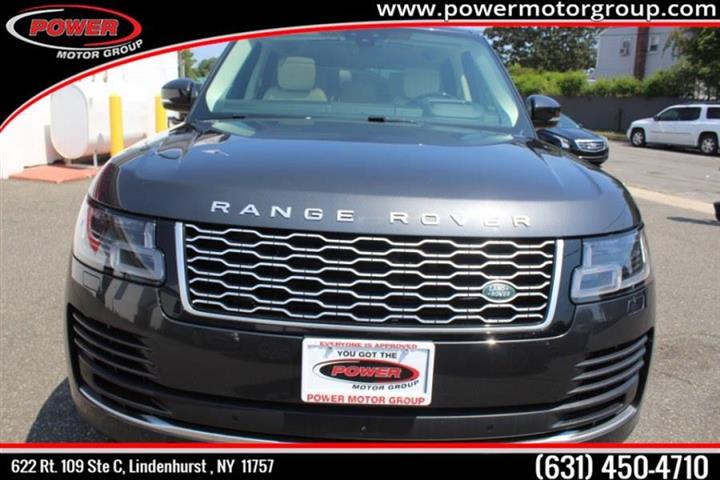 $39999 : Used 2019 Range Rover V8 Supe image 2