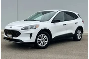 $17950 : Ford Escape 2022 S 4dr SUV thumbnail