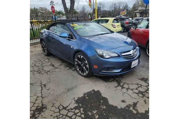 $14990 : 2017 Cascada Premium image 3