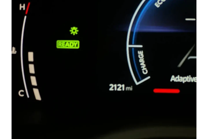 $32699 : Toyota Camry 2026 SE 4dr Sed image 6