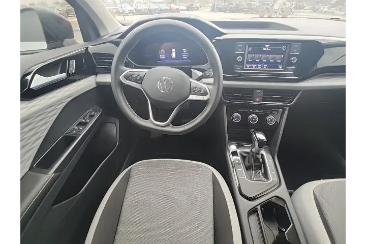 $22995 : Volkswagen Taos 2024 S 4dr S image 6