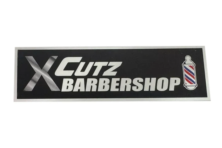 X CUTZ BARBERSHOP image 1