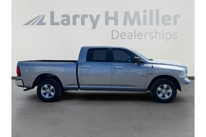 $25317 : Ram 1500 Classic 2019 4x4 Lo image 6