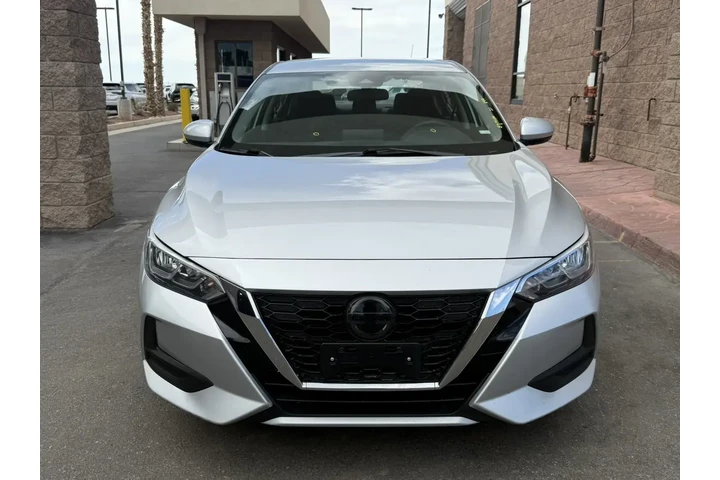 $15587 : Nissan Sentra 2023 SV 4dr Se image 2