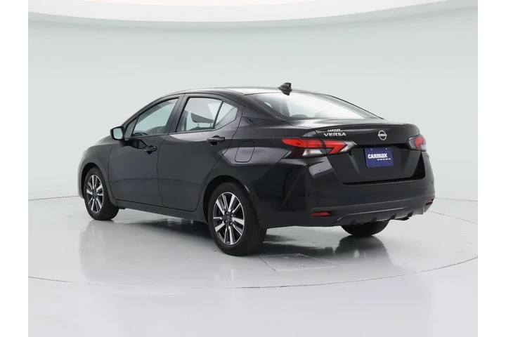 $18998 : Nissan Versa 2025 SV 4dr Sed image 2