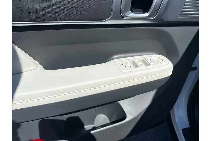 $29636 : Hyundai SANTA FE 2024 AWD SE image 9