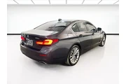 $27020 : BMW 5 Series 2022 530i 4dr S thumbnail
