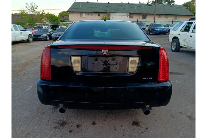 $3500 : 2006 STS V6 image 5