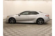 $15644 : Toyota Camry 2019 SE 4dr Sed thumbnail