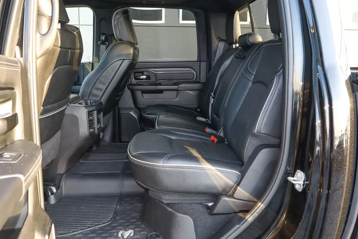 $73988 : 2024 2500 Rebel 4x4 Crew Cab image 9