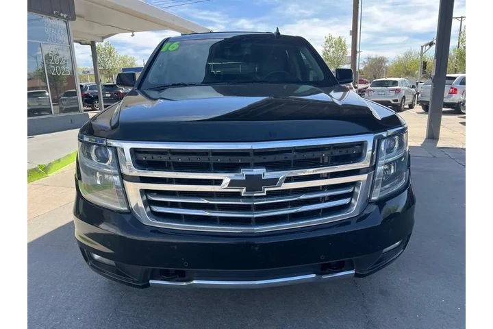 2016 Tahoe LT 4WD image 2