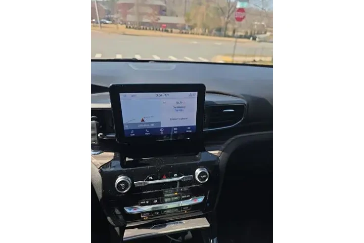 $24498 : Ford Explorer 2022 Limited 4 image 10