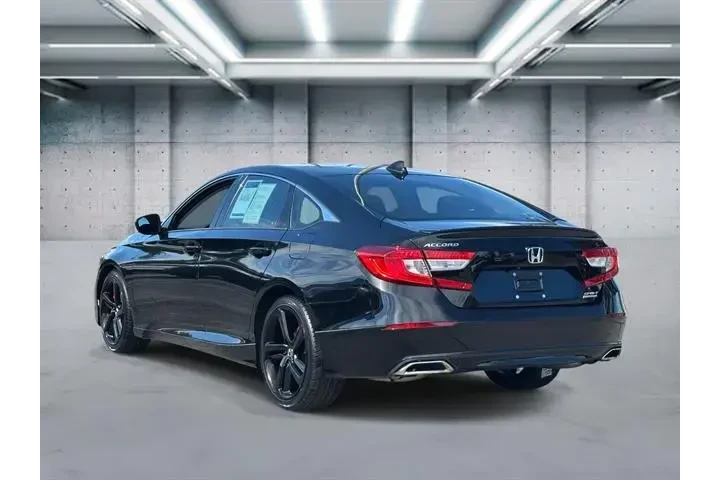$20997 : Honda Accord 2021 Sport Spec image 6