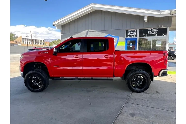2020 Silverado 1500 LT Crew C image 8