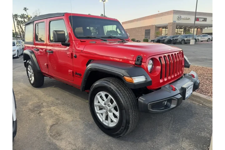 Jeep Wrangler 2023 4x4 Sport image 3